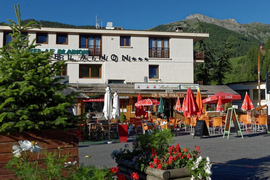 Hotel Le Blainon Орон Екстер'єр фото