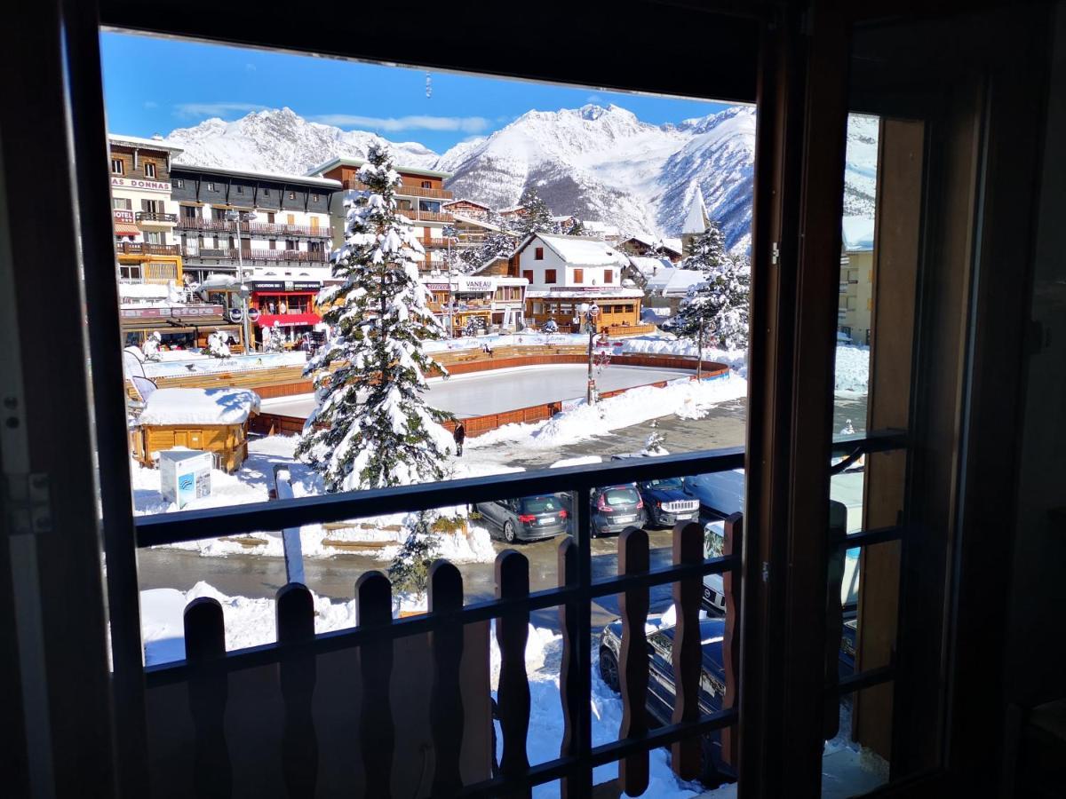 Hotel Le Blainon Орон Екстер'єр фото